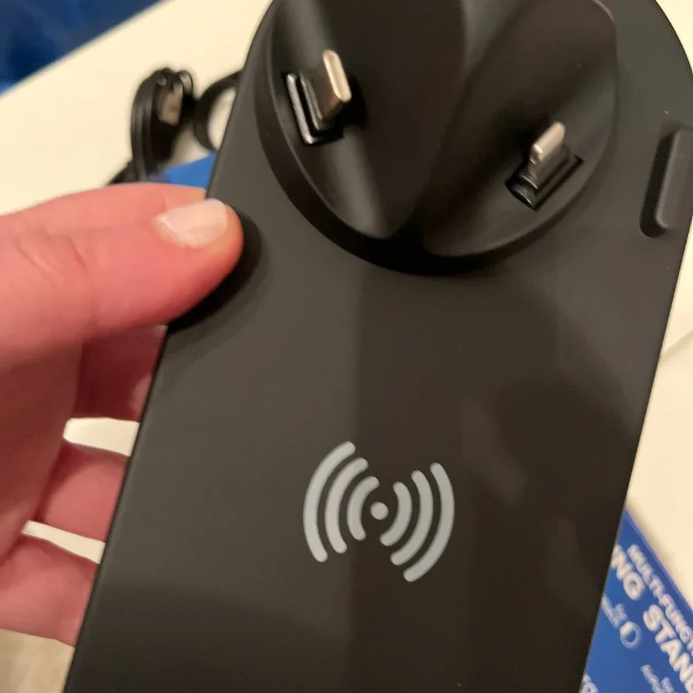 Multi-Function Charging Stand Dock for‎ iPhone Apple Watch and AirPods (new/x)